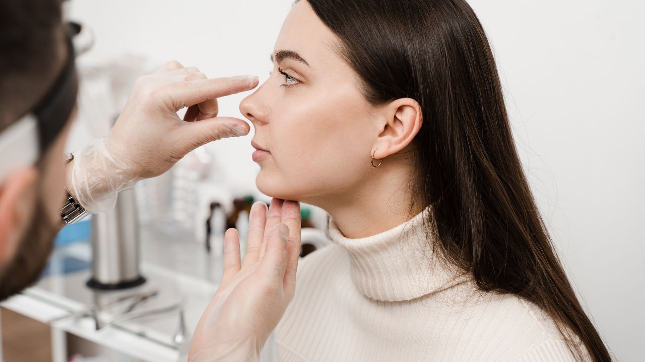 Consultation with ENT before rhinoplasty plastic